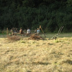 De JoGivers vuurplaats en zithoek - Scouts en Gidsen Zaventem 